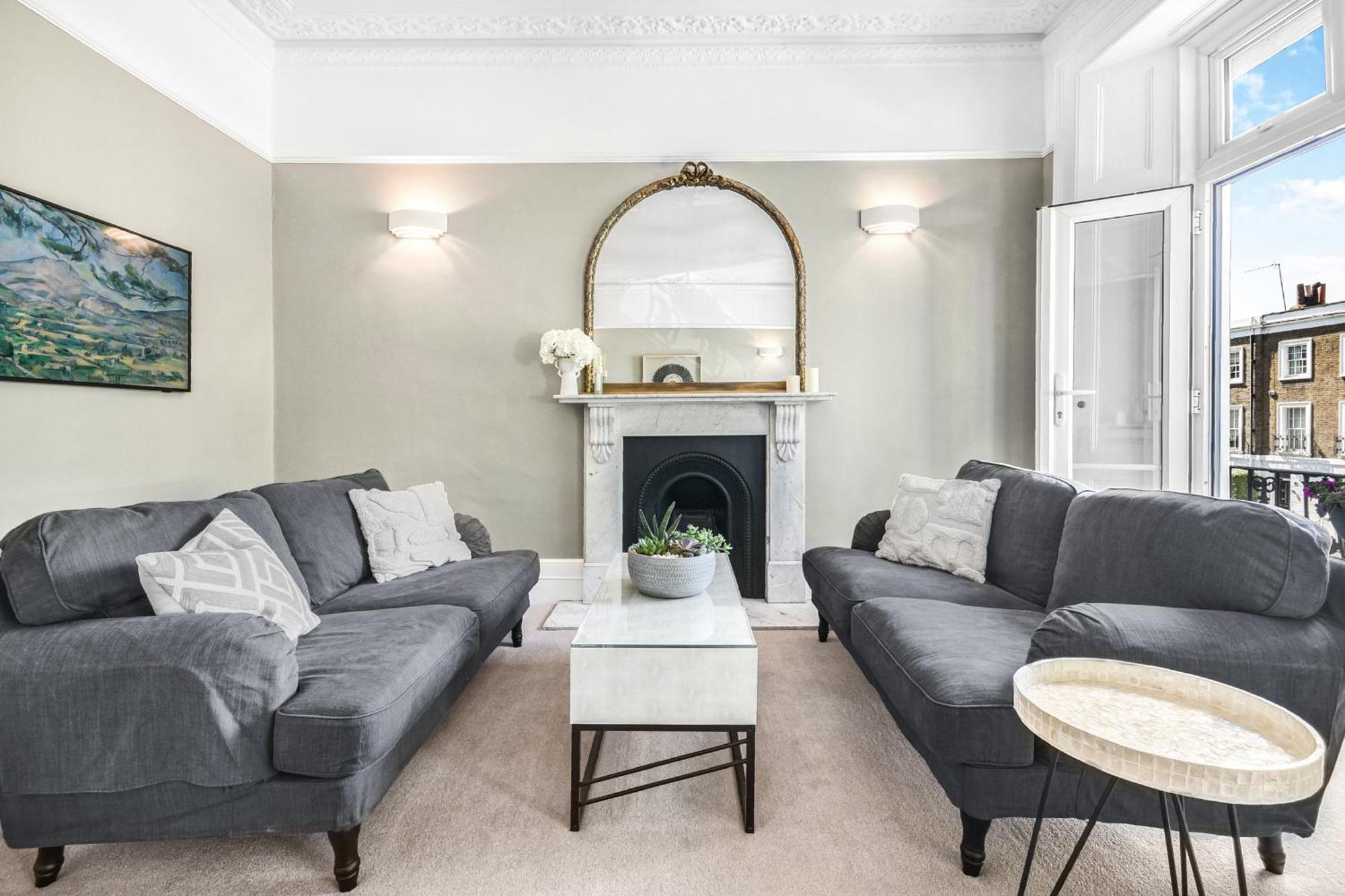 Lovely Large 1 Bed Renovated Flat W Balcony & 600Mb Wifi Londres Extérieur photo