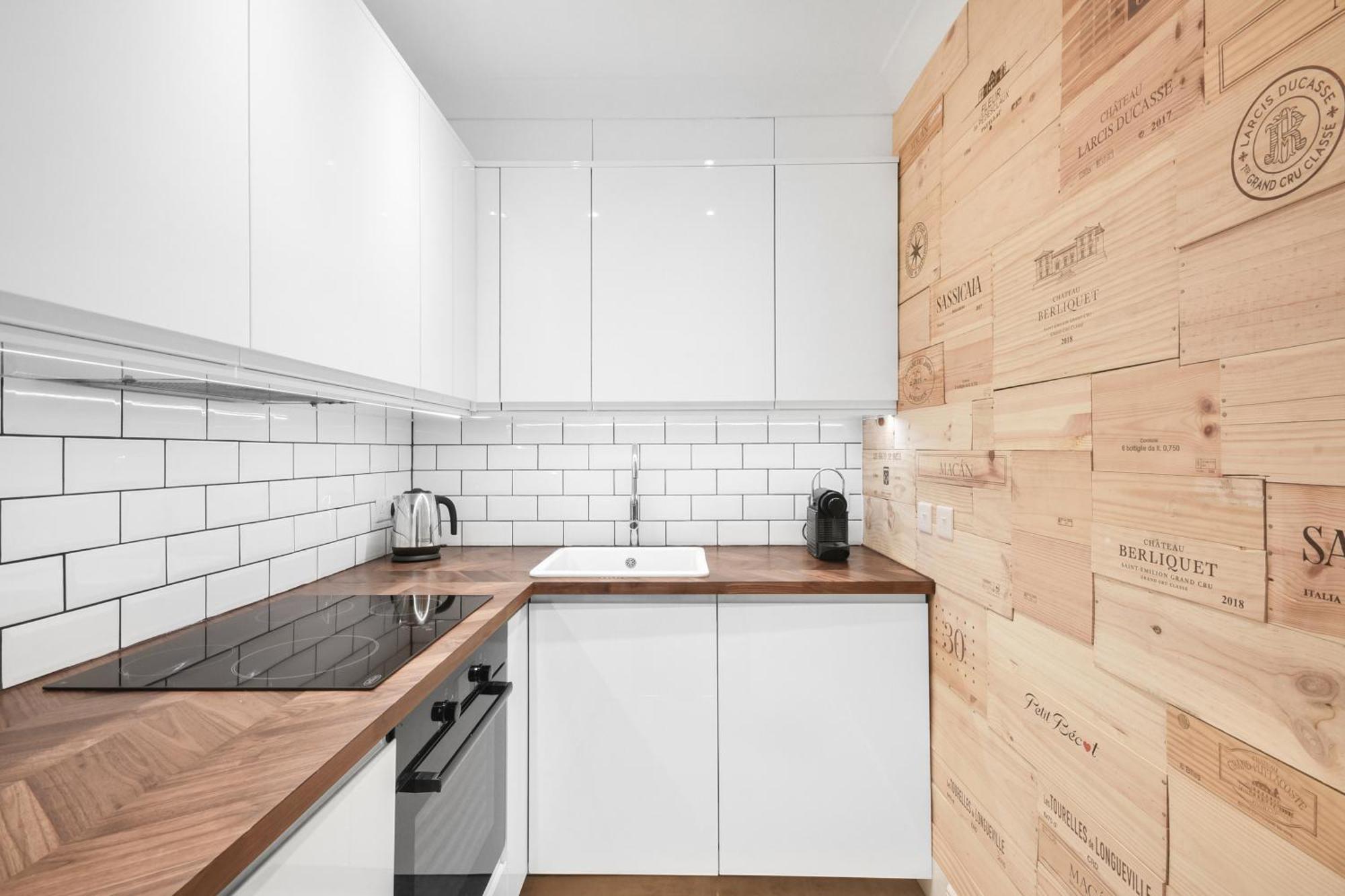 Lovely Large 1 Bed Renovated Flat W Balcony & 600Mb Wifi Londres Extérieur photo